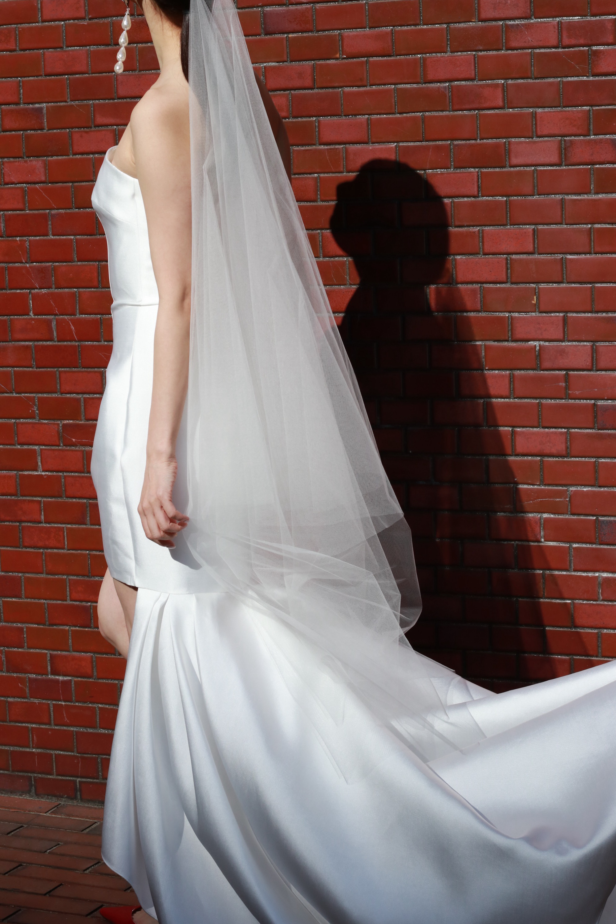 Solace London］The Meyer ブライダル ミニドレス-ホワイトをレンタル