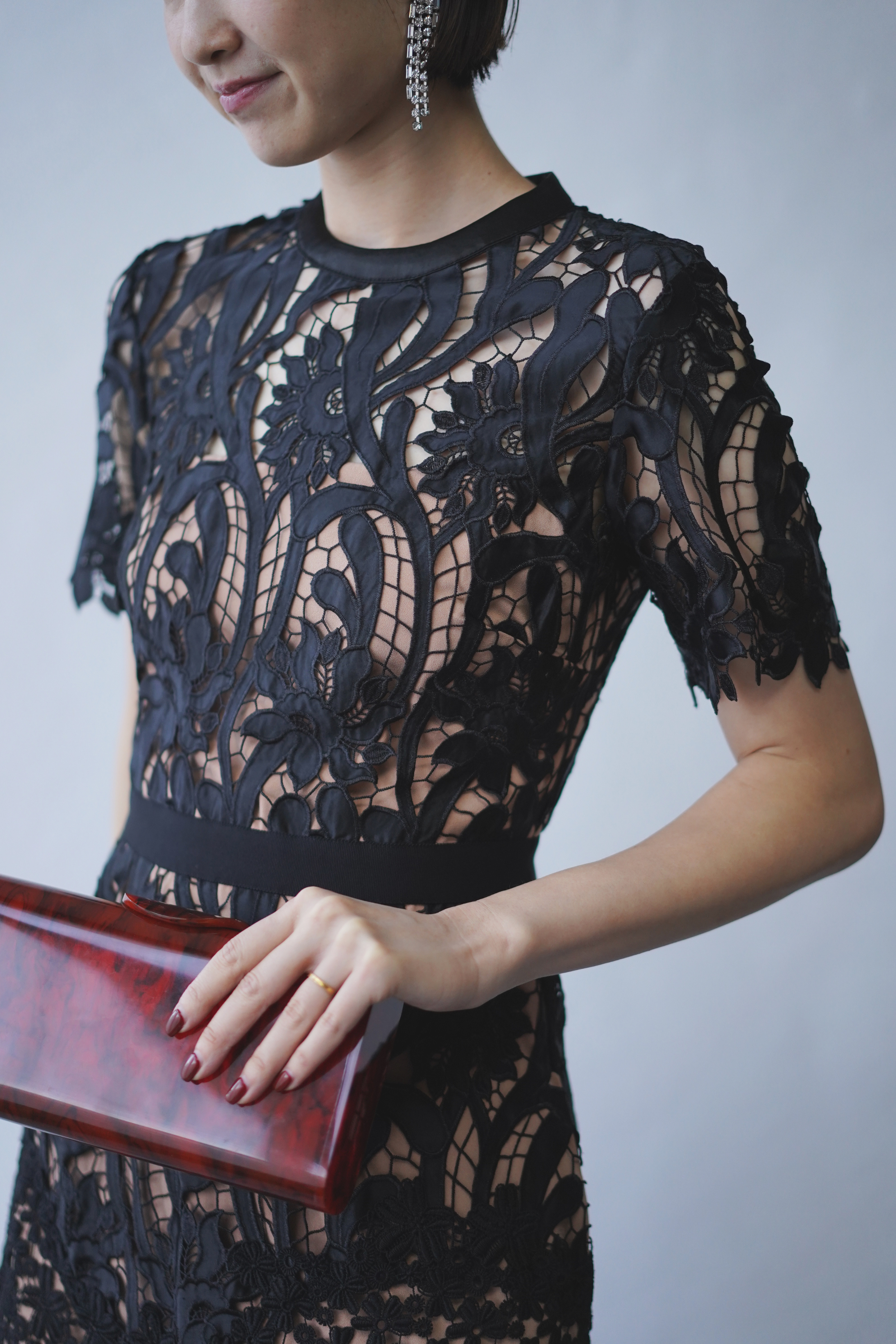 self-portrait 黒レースドレス　UK10 Self-portrait セルフポートレート ブラック×ベージュ半袖ミモレドレス