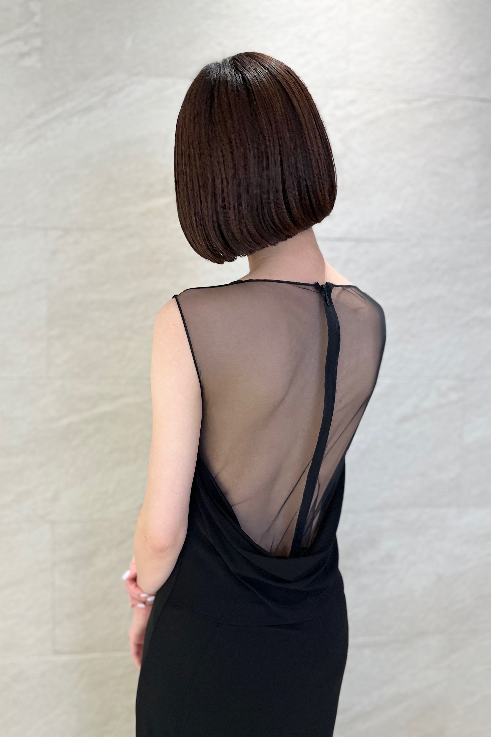 Helmut Lang］バックシースルードレス-ブラックをレンタルする