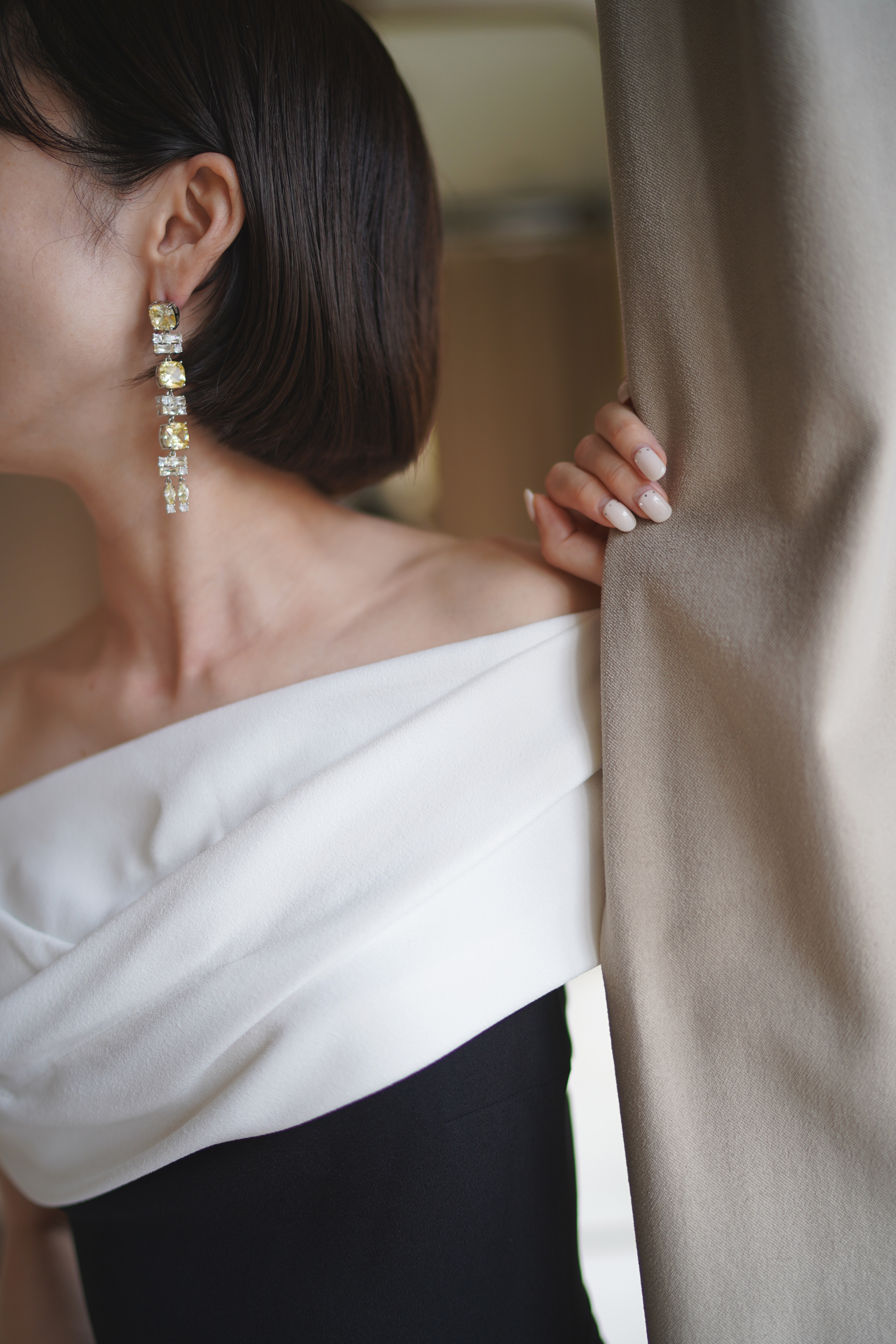 Solace London］Eva オフショルダー マキシドレスｰブラック