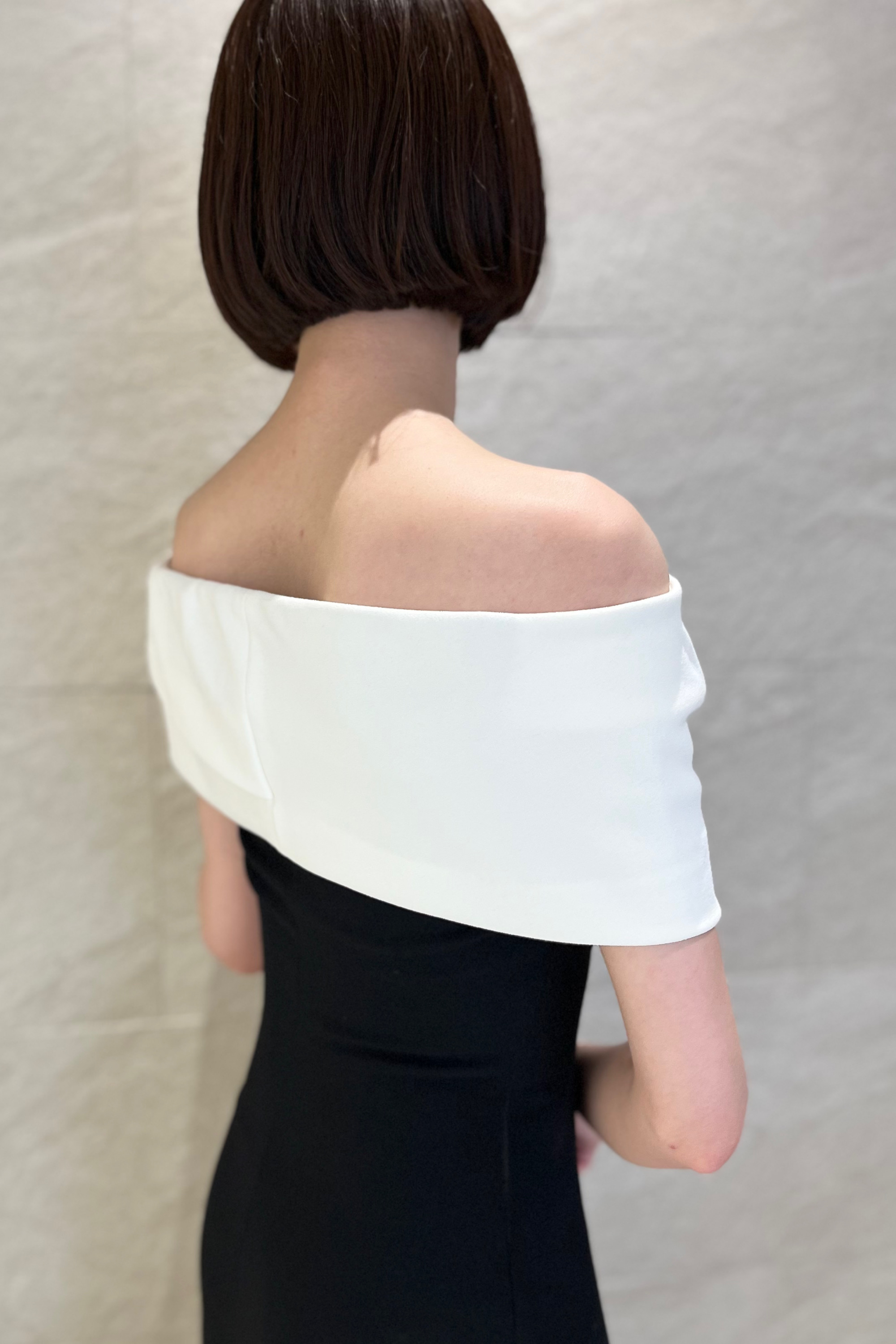 SOLACE LONDON Eva オフショルダー ロング ドレス 関税込み Solace London］Eva オフショルダー マキシドレスｰブラック